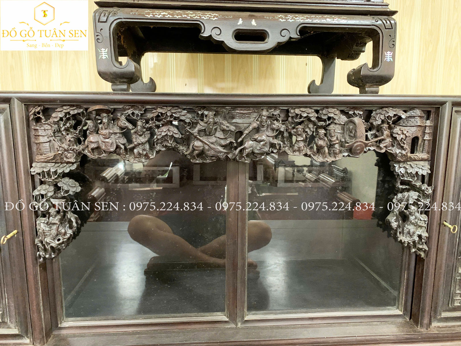 Thông tin tủ chè gỗ gụ 